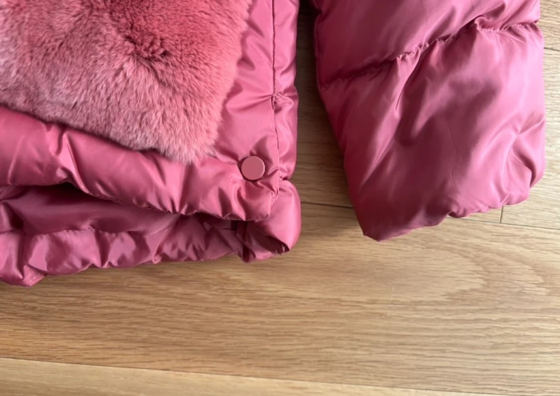 블루페페 서하얀 착용 구스다운 하프 패딩 55 상품이미지6