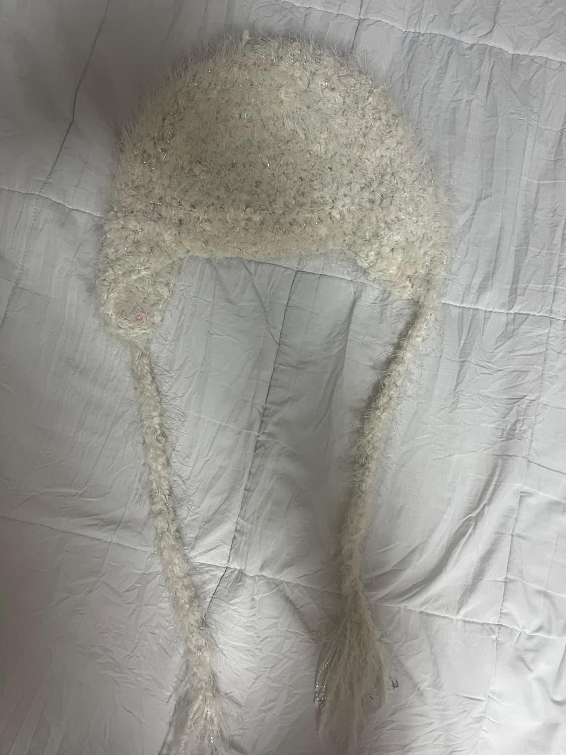 FRUTA white snow pompom beanie 비니 상품이미지2