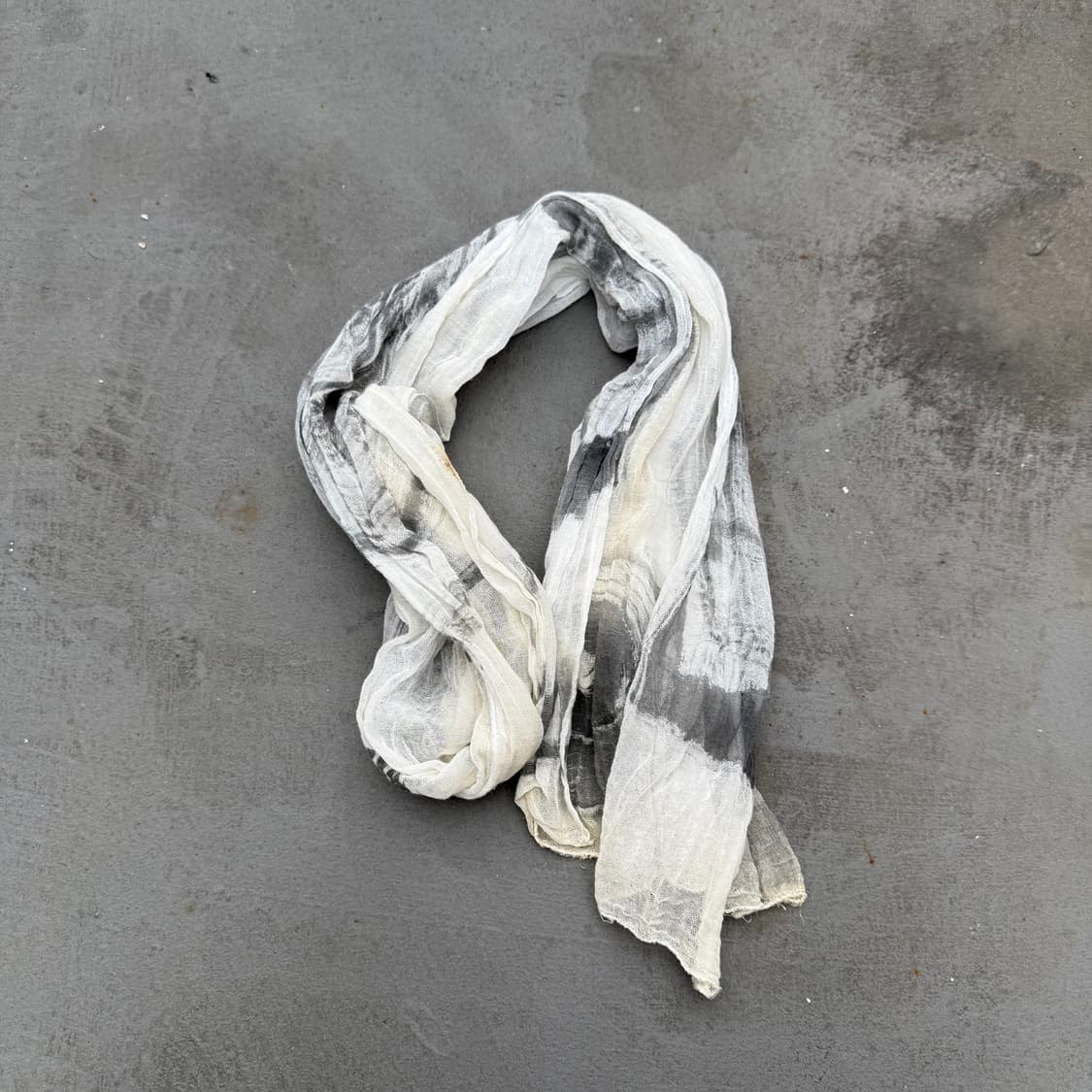 VTG black mold scarf 플리츠 나염 스카프 상품이미지5