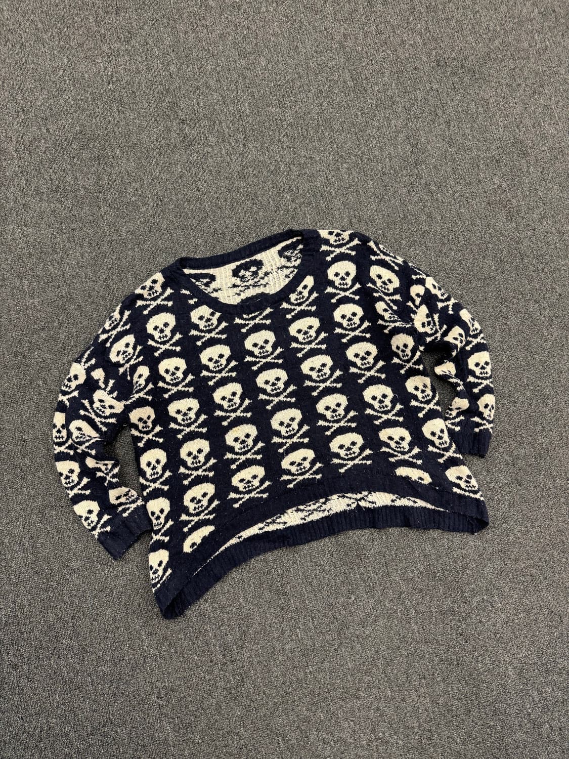 OS)Japanese vintage 여성 스컬 패턴 니트 상품이미지1