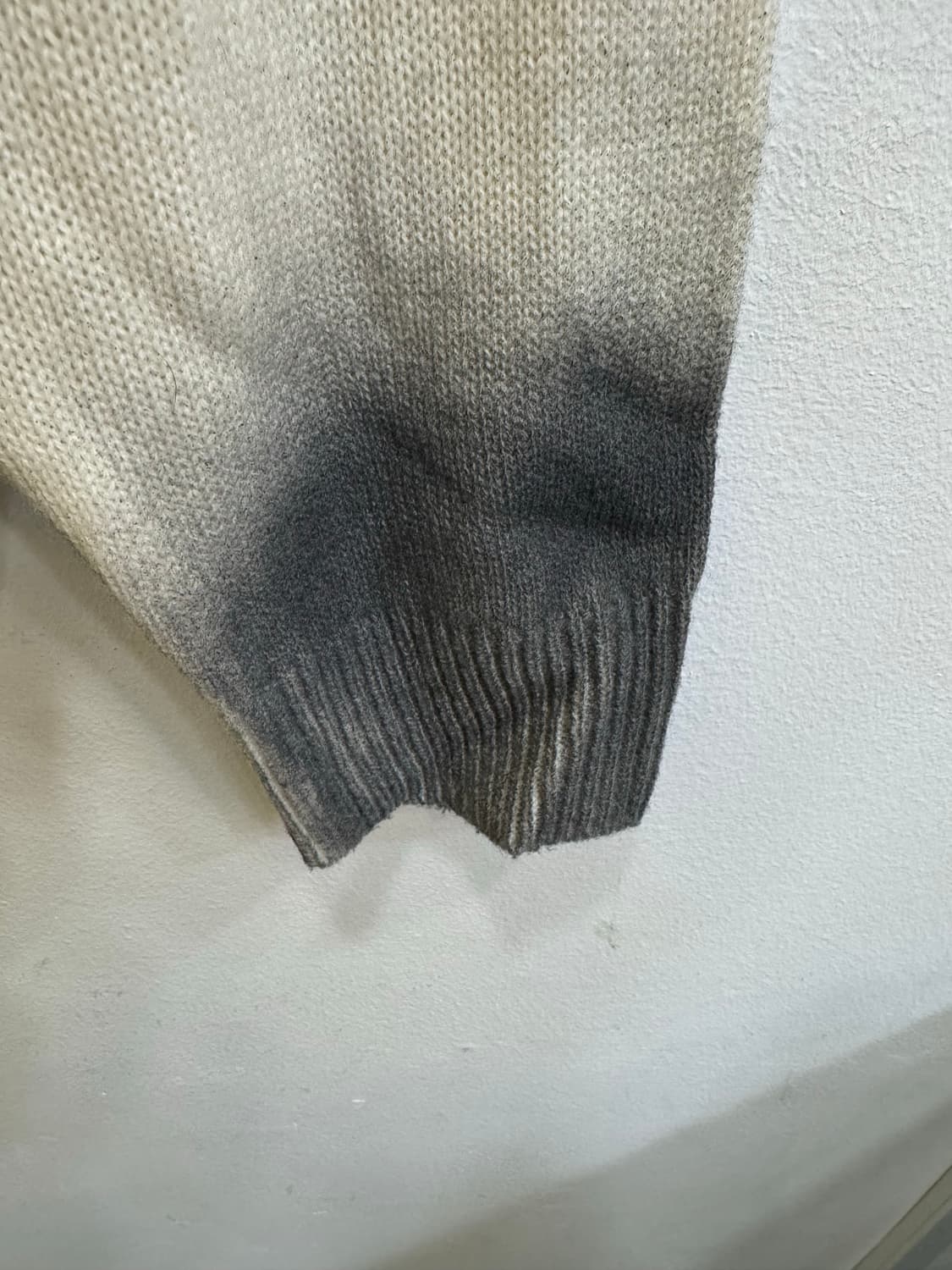 뱀파이어위켄드 빈티지 워싱 니트 / 그런지 디스트로이드 유니버시티 니트 상품이미지6