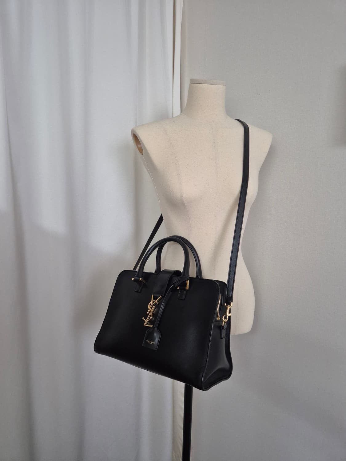 생로랑 카바스백 스몰사이즈 상품이미지3