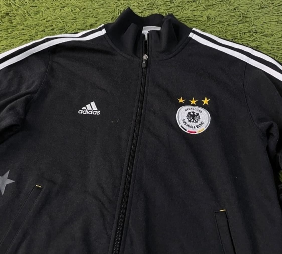 아디다스 독일 블랙 검흰 트랙탑 져지집업 100/L 상품이미지2