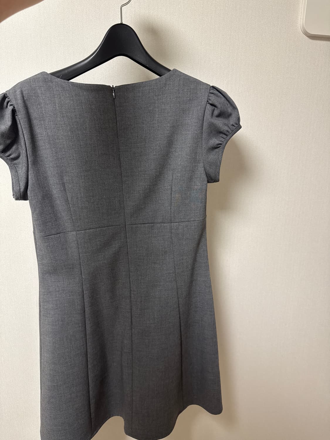 CURETTY 큐리티 셔링 미니 원피스 그레이 상품이미지3