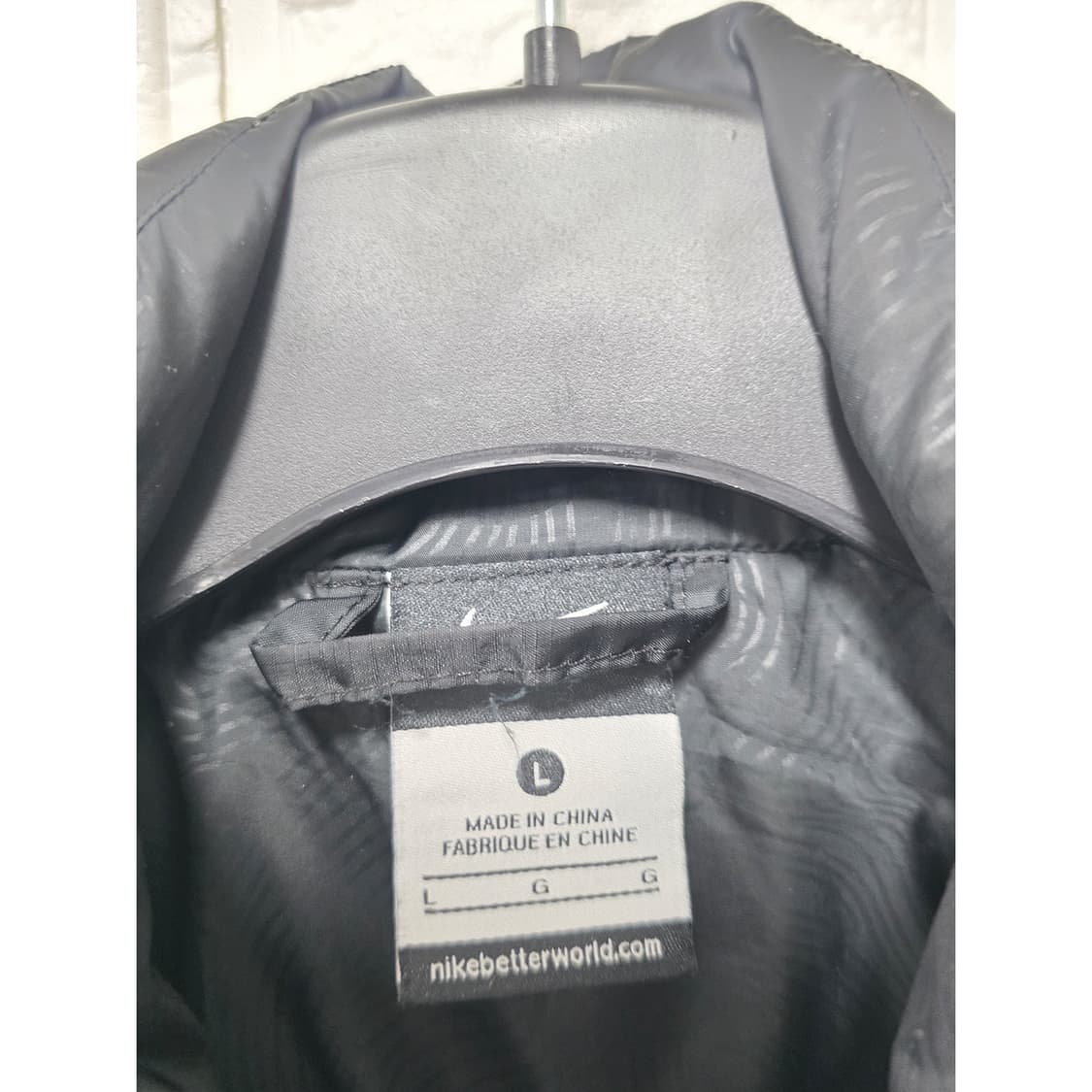 택포// 나이키 스우시 블랙 패딩 조끼 L 상품이미지2