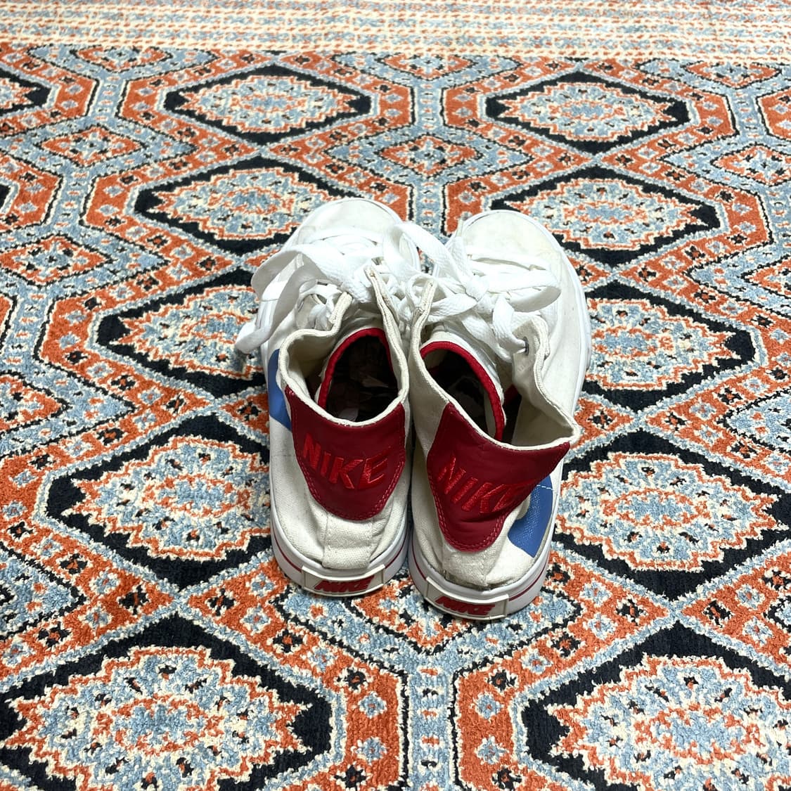 나이키 스위트 클래식 하이탑 스니커즈 US7 상품이미지4