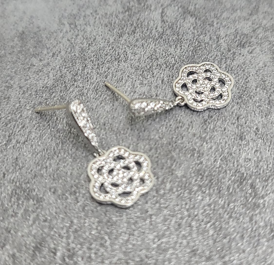 pave earrings 상품이미지4