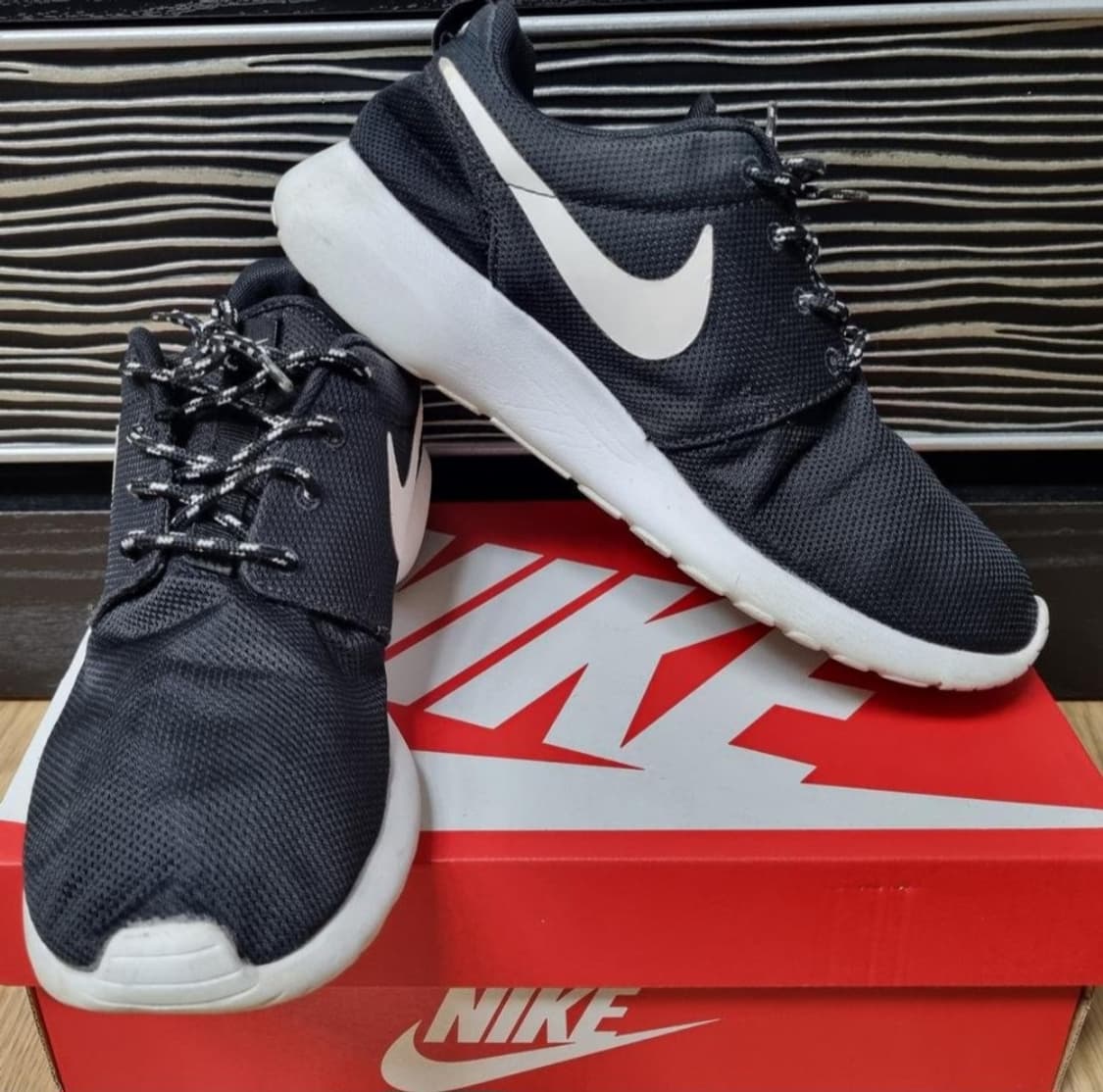 nike 나이키 로쉐 원 (로세런) 블랙 & 화이트 운동화, 스니커즈 상품이미지1