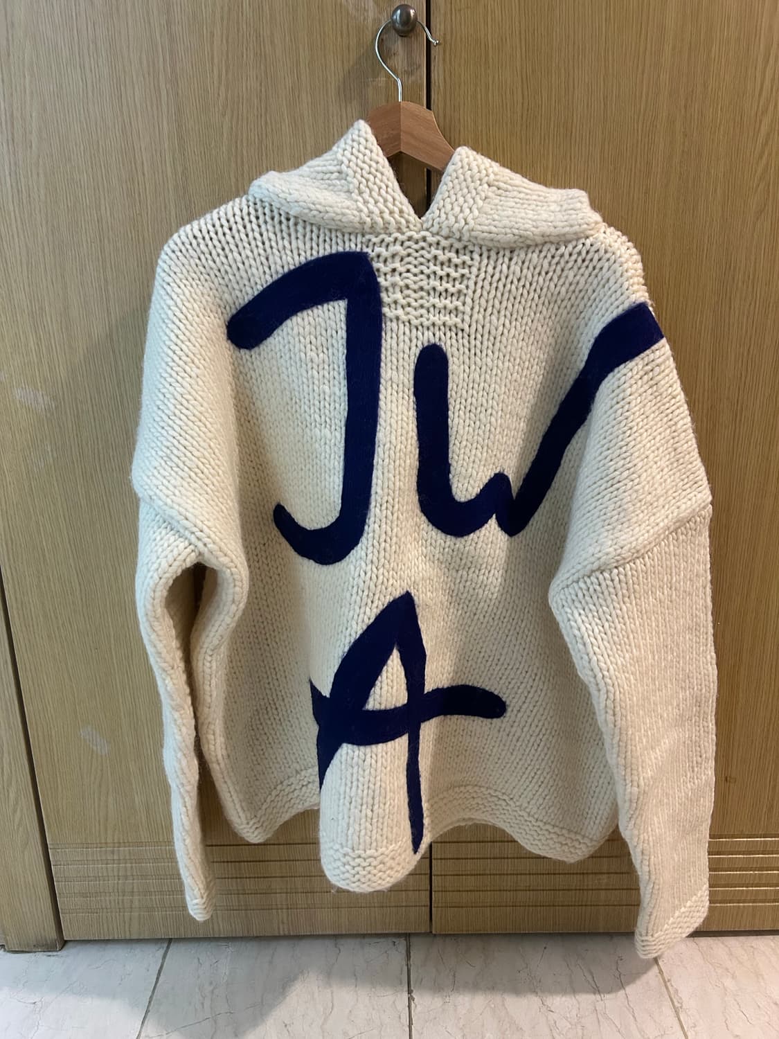 JW Anderson JW 앤더슨 청키후드니트 상품이미지1