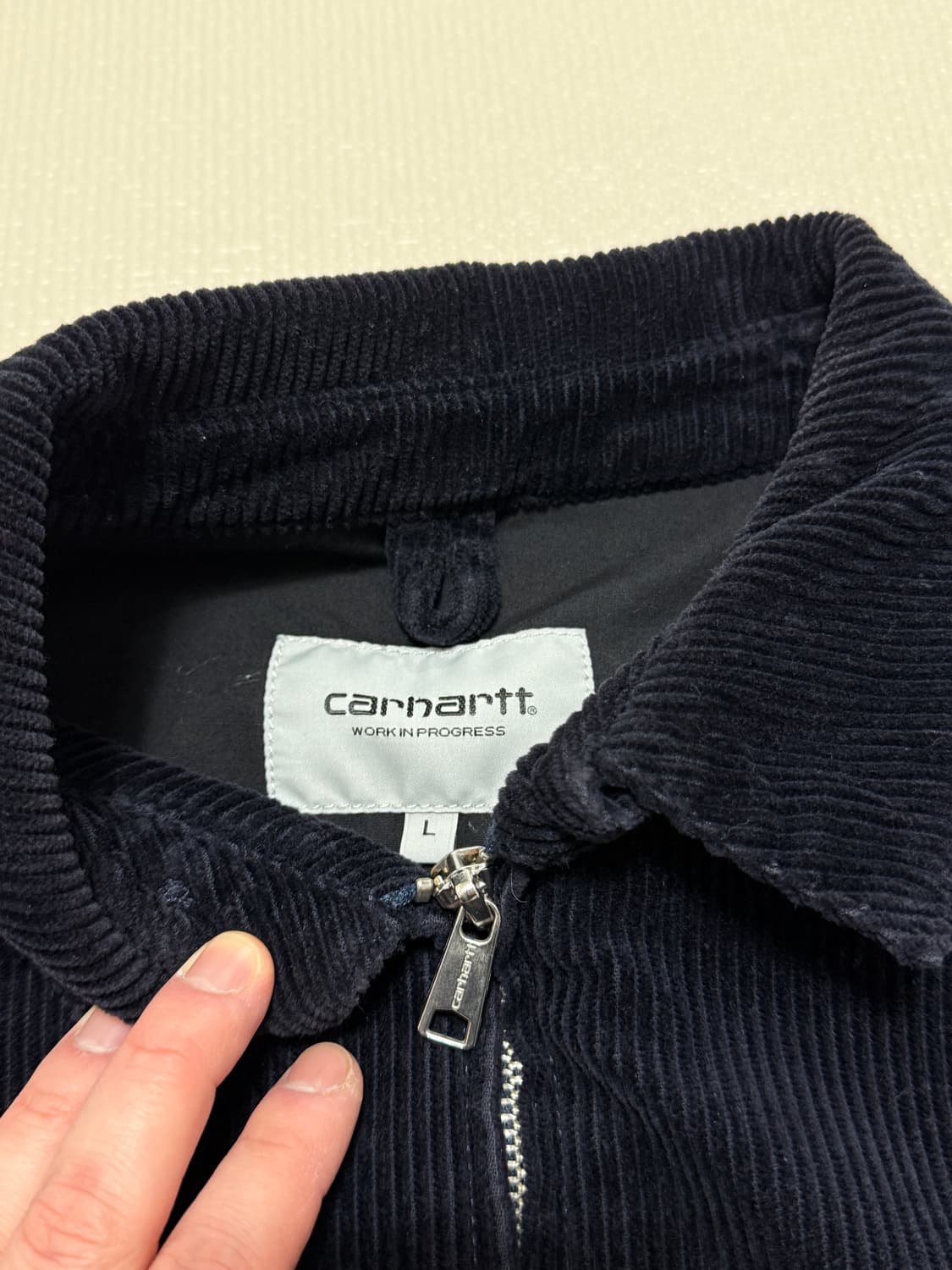 칼하트 WIP 메디슨 코듀로이 자켓 상품이미지3