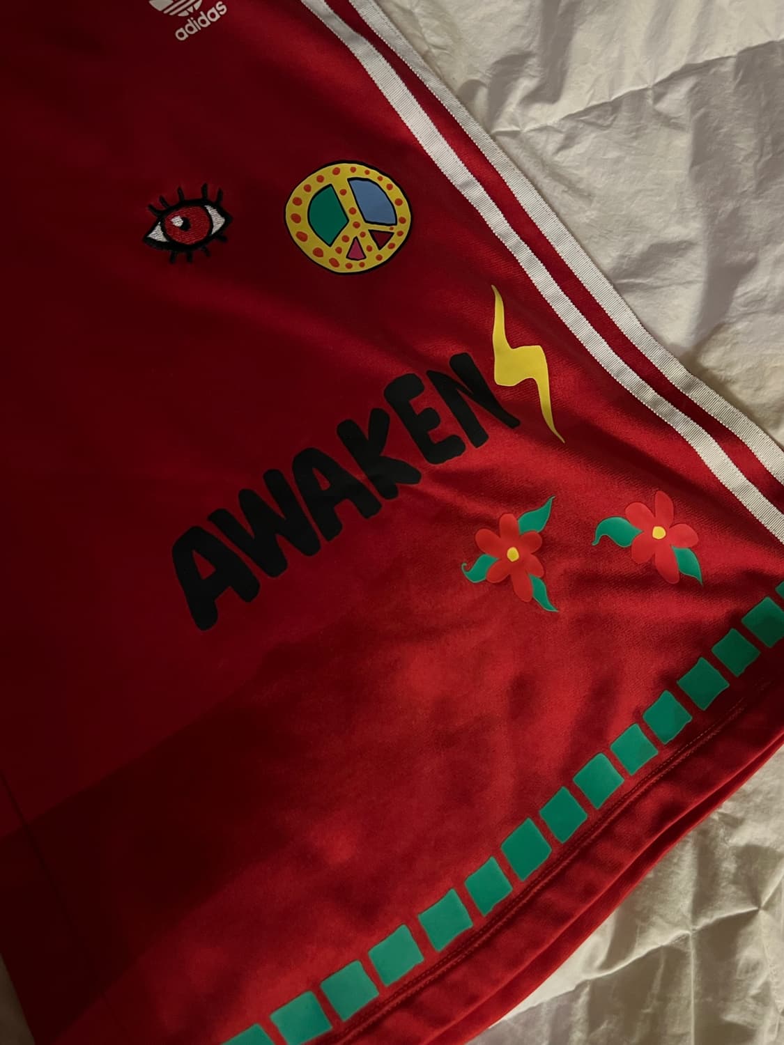 아디다스 오리지널스 x 퍼렐 윌리엄스 상품이미지4