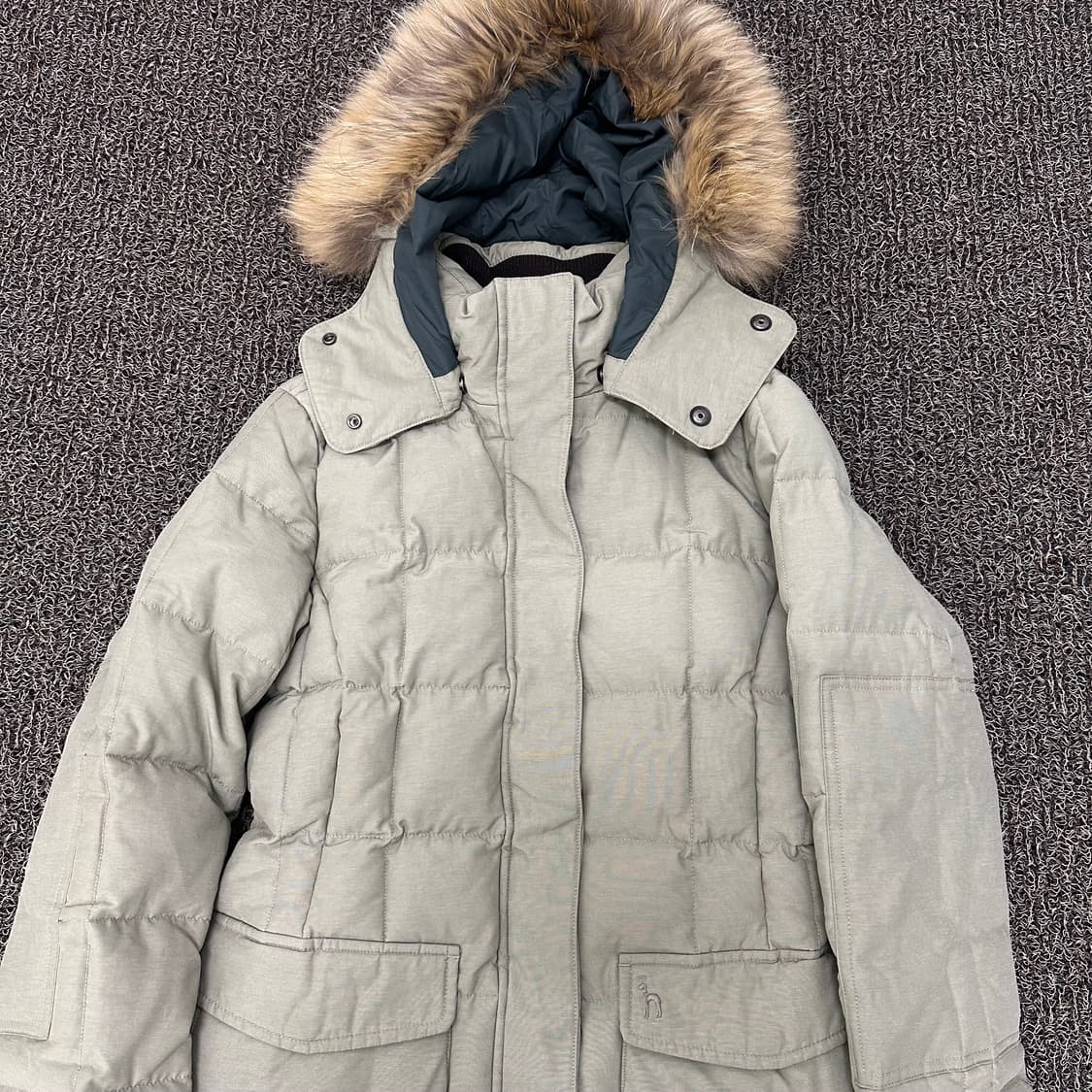 HAZZYS 헤지스 여성 덕다운 퀄팅 롱패딩 95(M) 상품이미지2