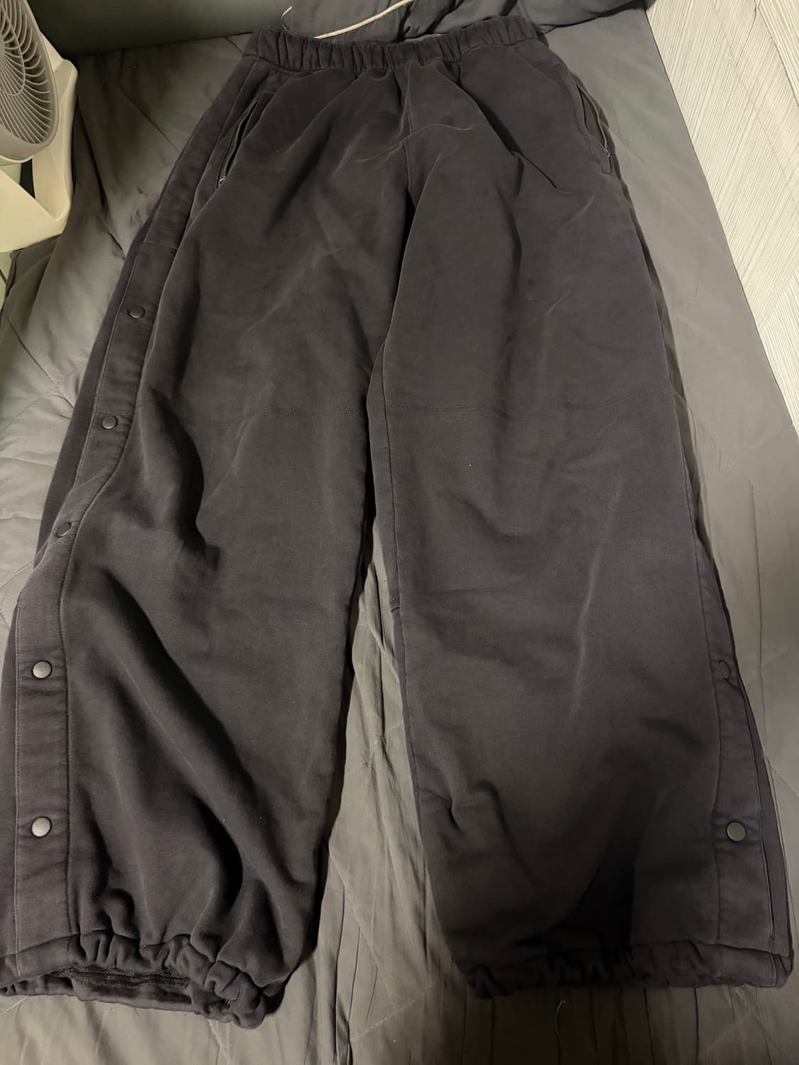 [3]폴리테루 웜업 스웻팬츠 다크챠콜네이비 상품이미지1