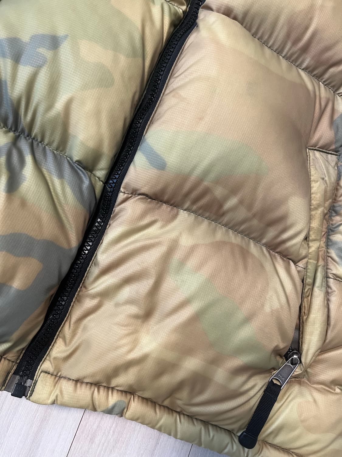 노스페이스 카모 700 눕시패딩 상품이미지5