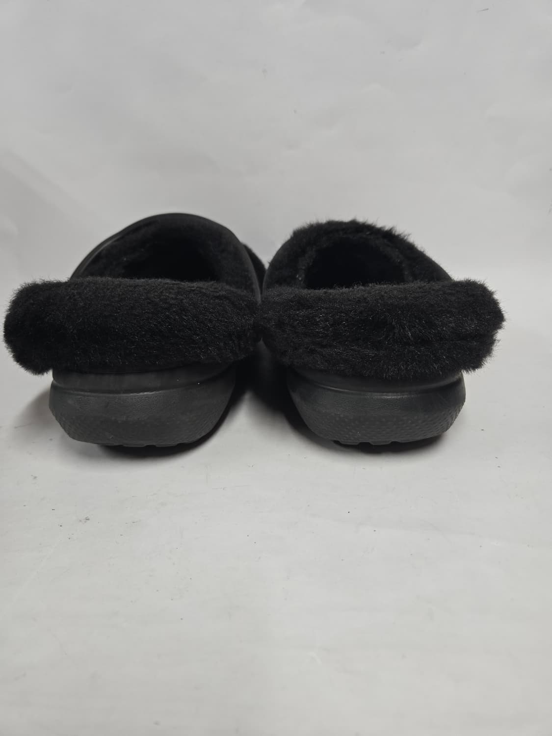 크록스 클래식 퍼 슈어  클로그   블랙W7 상품이미지4