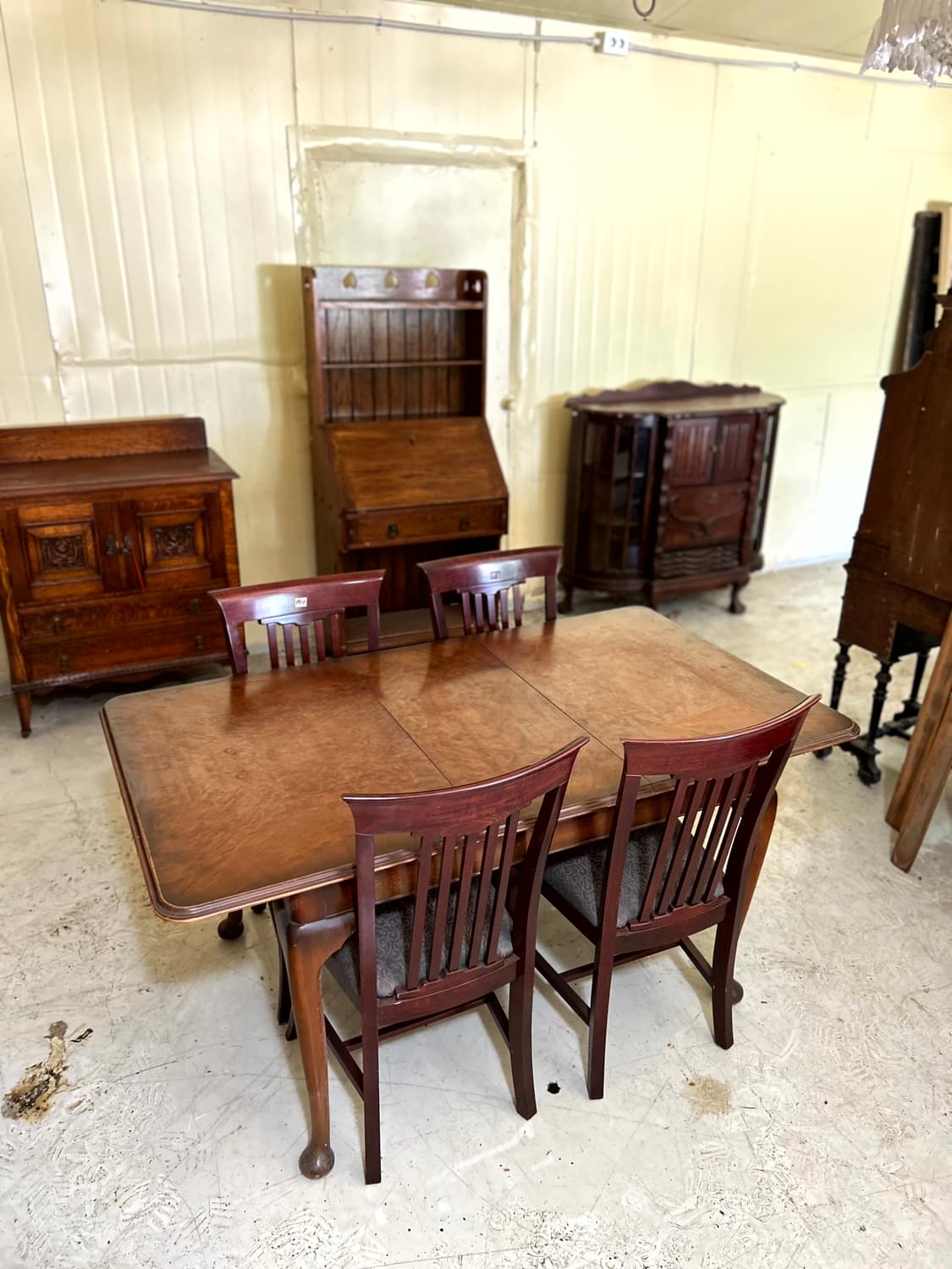 영국 퀸앤스타일 확장식 다이닝 테이블 상품이미지5