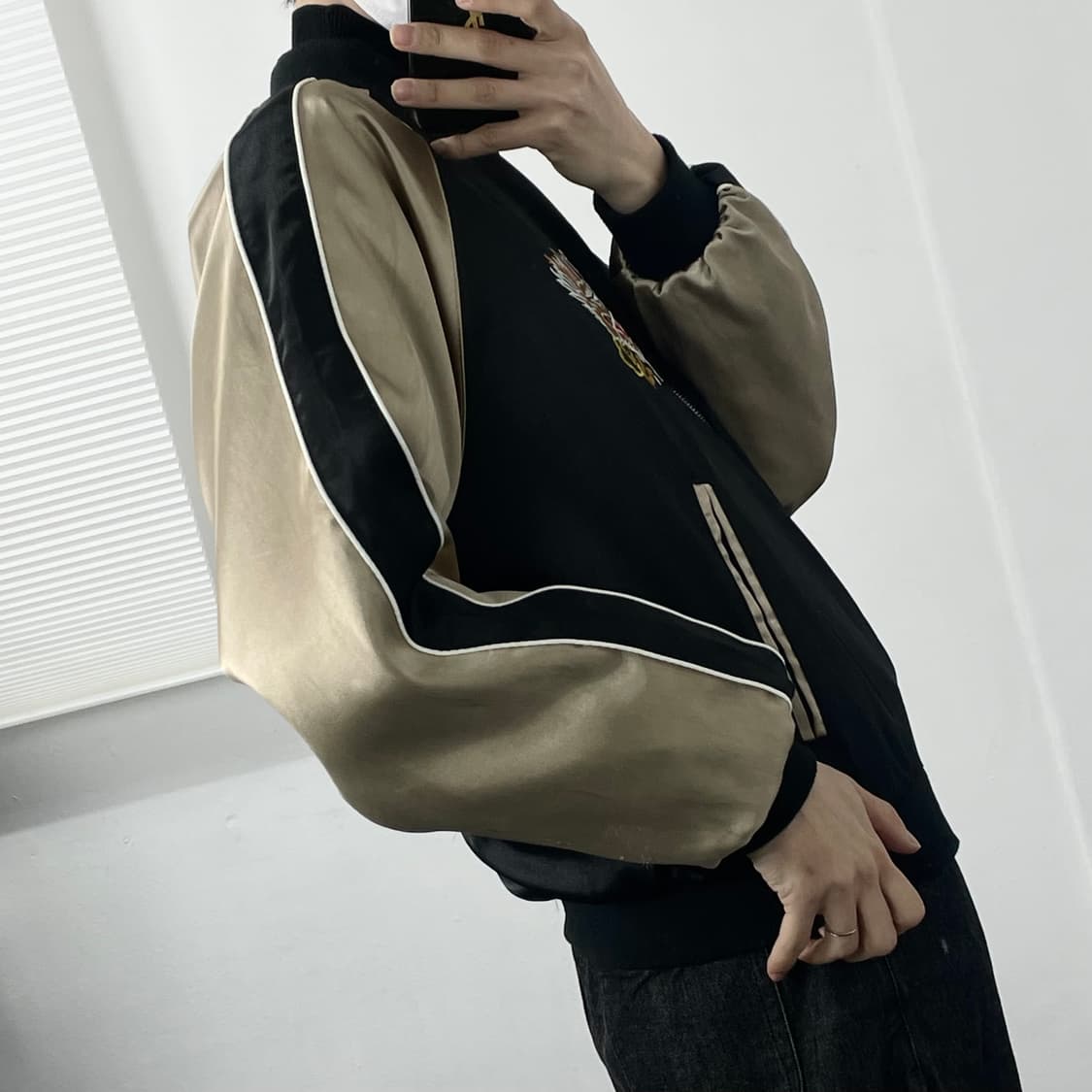 L 재팬 타이거 자수 스카쟌 자켓 상품이미지5