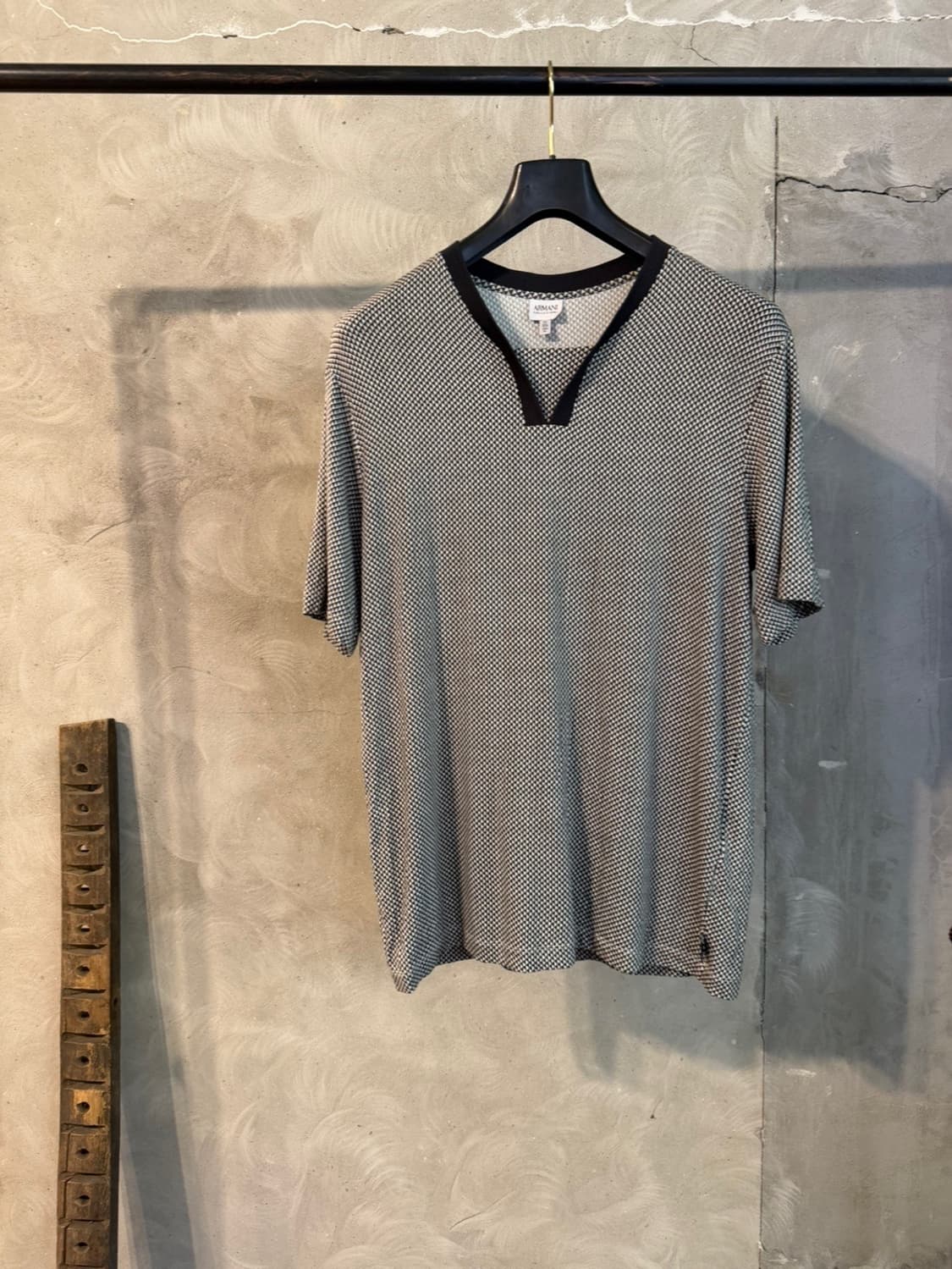 아르마니 꼴레지오니 저지 패브릭 티셔츠 105 상품이미지1