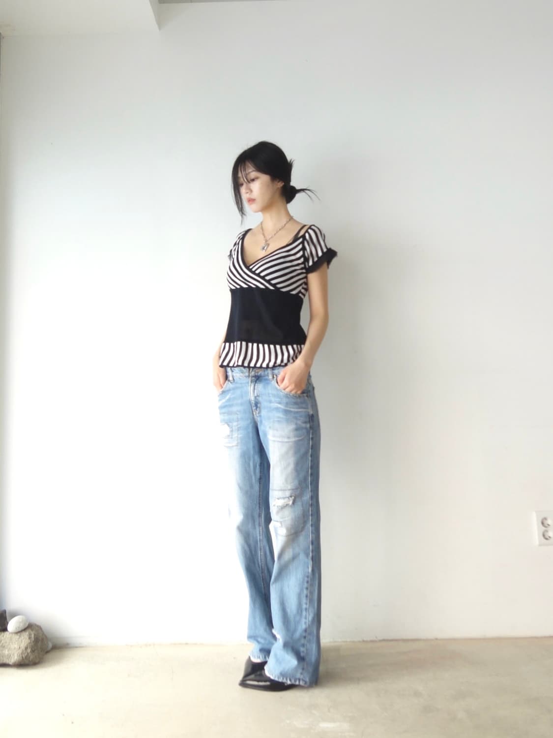 Fly shoulder stripe top 상품이미지4