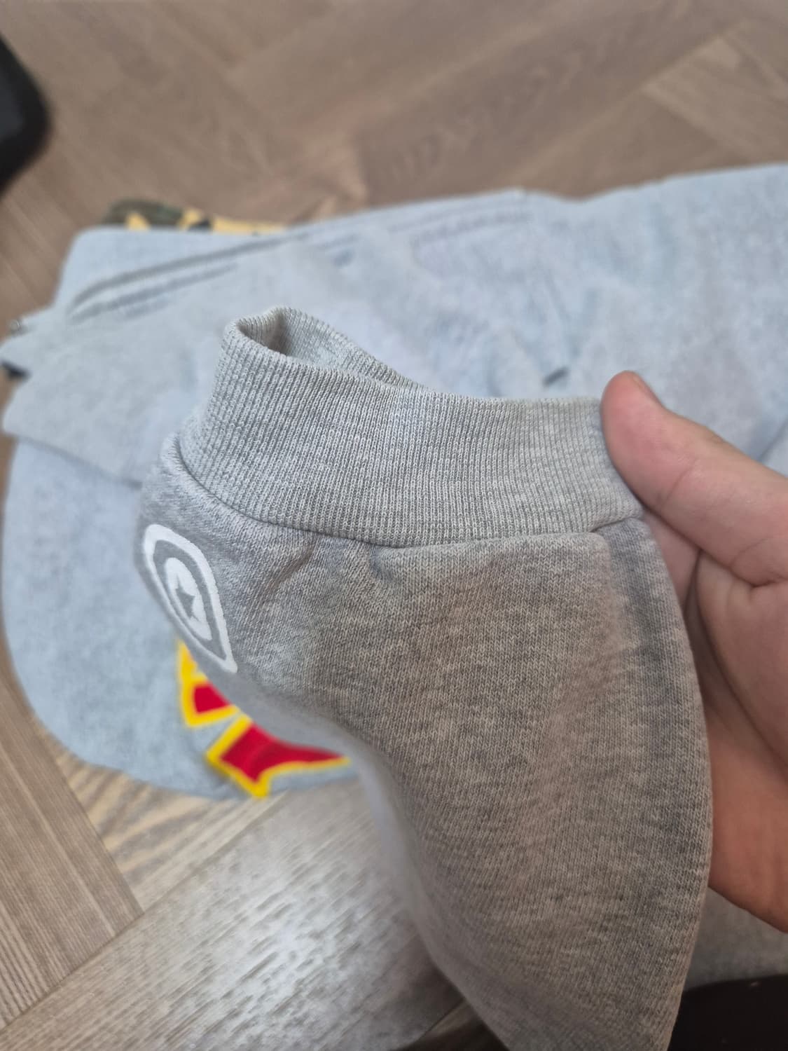 베이프 투헤드 샤크 후드 상품이미지4