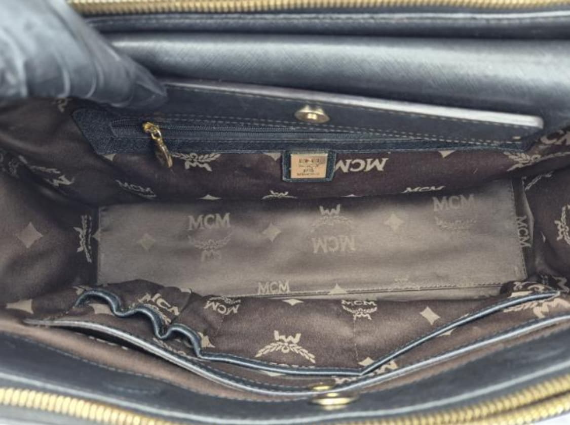 엠씨엠 숄더백 상품이미지9