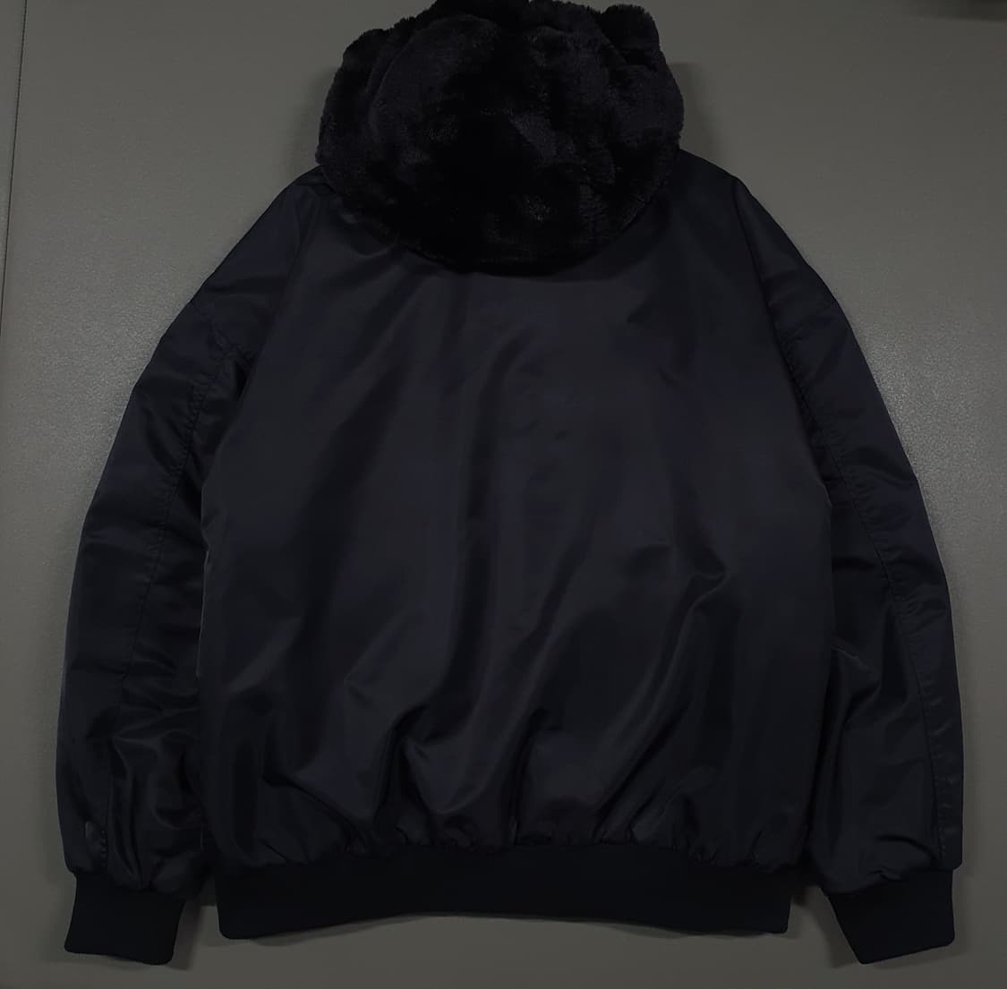 실측 2XL) 자라 신형 리버서블 양면 에코 퍼 후드 MA-1 자켓 블랙 상품이미지9