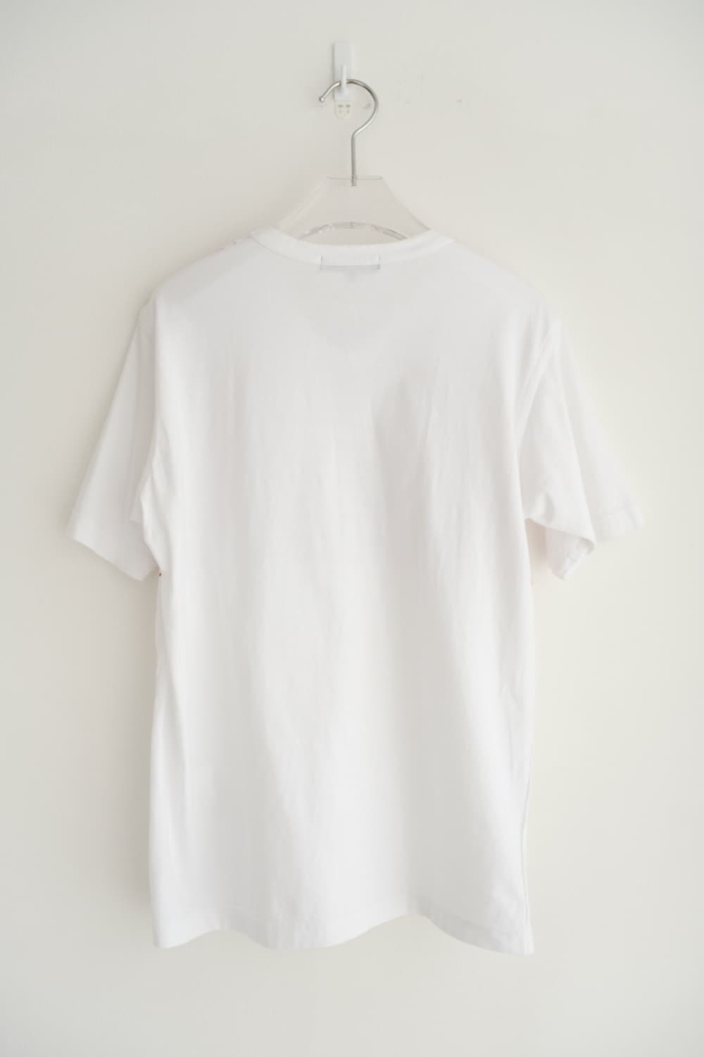Lettering V-neck t-shirt   상품이미지6