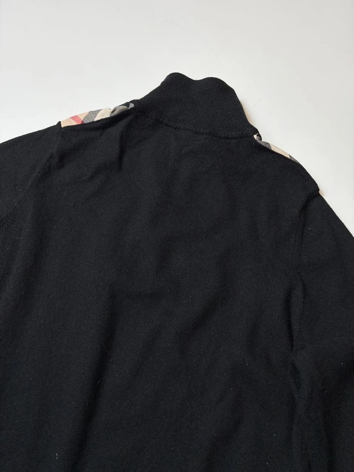 버버리 체크 트리밍 울 하프 지퍼 스웨터 PN8790 상품이미지5