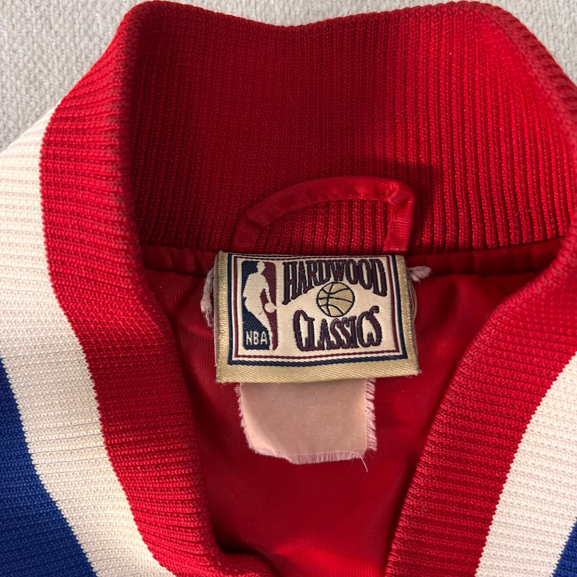 110 90s NBA Sixers 마제스틱 스타디움 자켓  상품이미지4