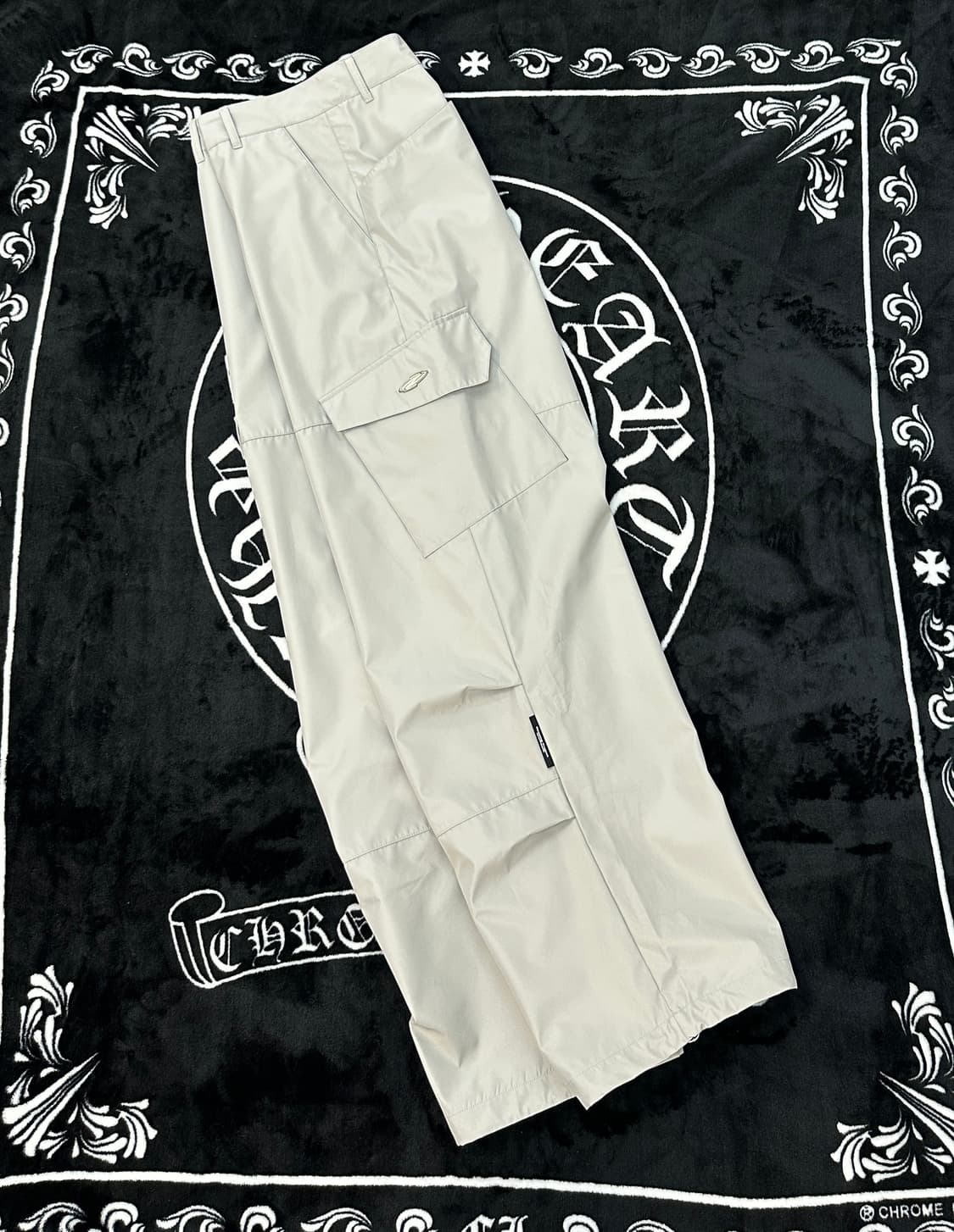 새상품)오프닝프로젝트 포켓팬츠 그레이 파라슈트핏 2size 상품이미지2