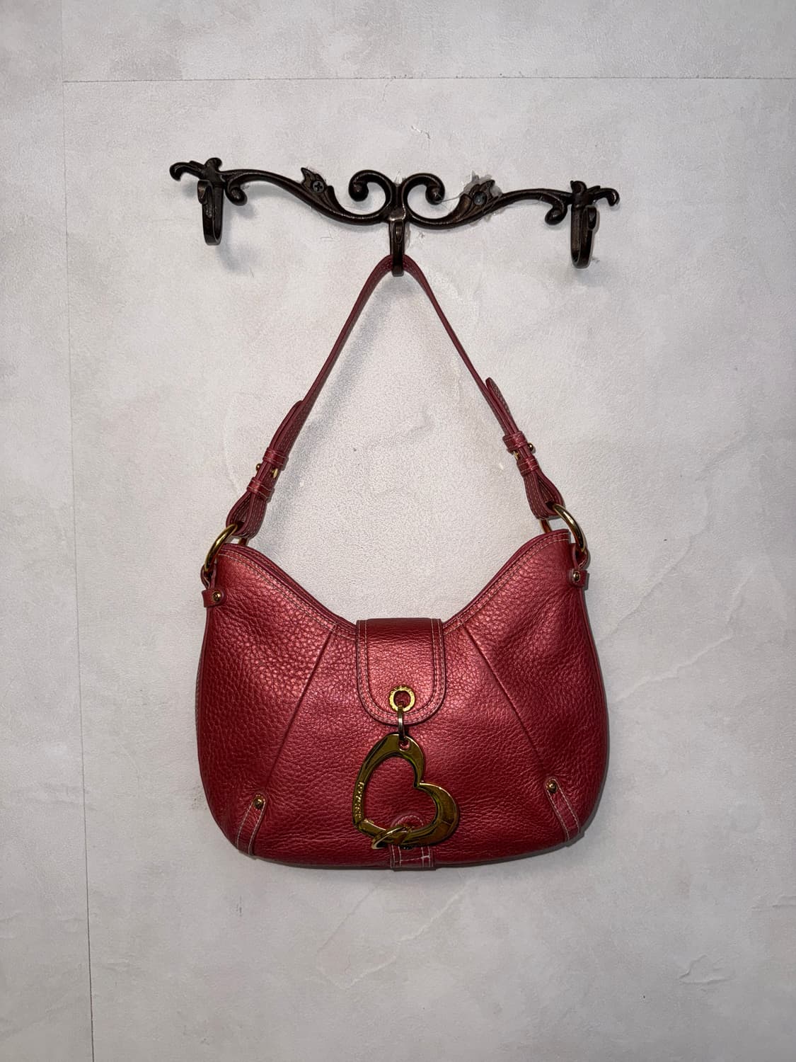 Lovcat metallic rose heart buckle 숄더백 상품이미지1