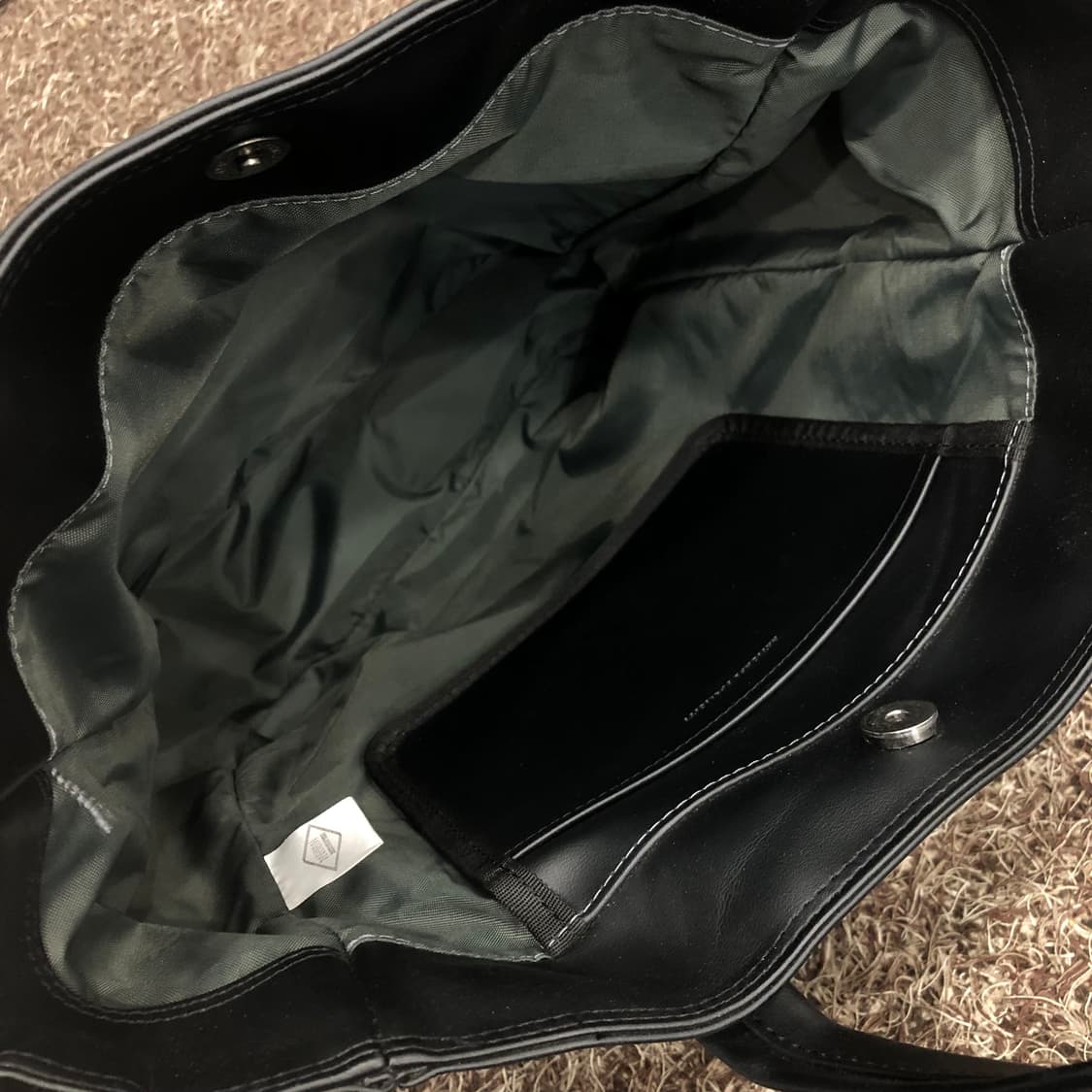 내셔널 퍼블리시티 토트 크로스백 상품이미지4