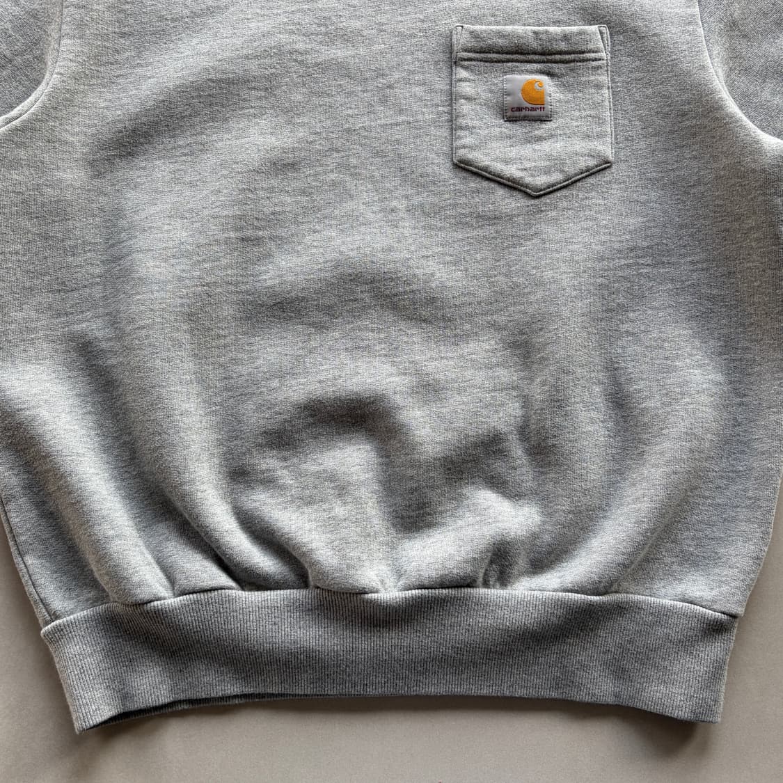 [S]칼하트 WIP 포켓 그레이 기모 맨투맨 상품이미지6