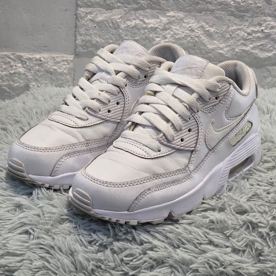 2a-26:나이키 에어맥스 90 화이트 (22.5cm)-상태굿 상품이미지1