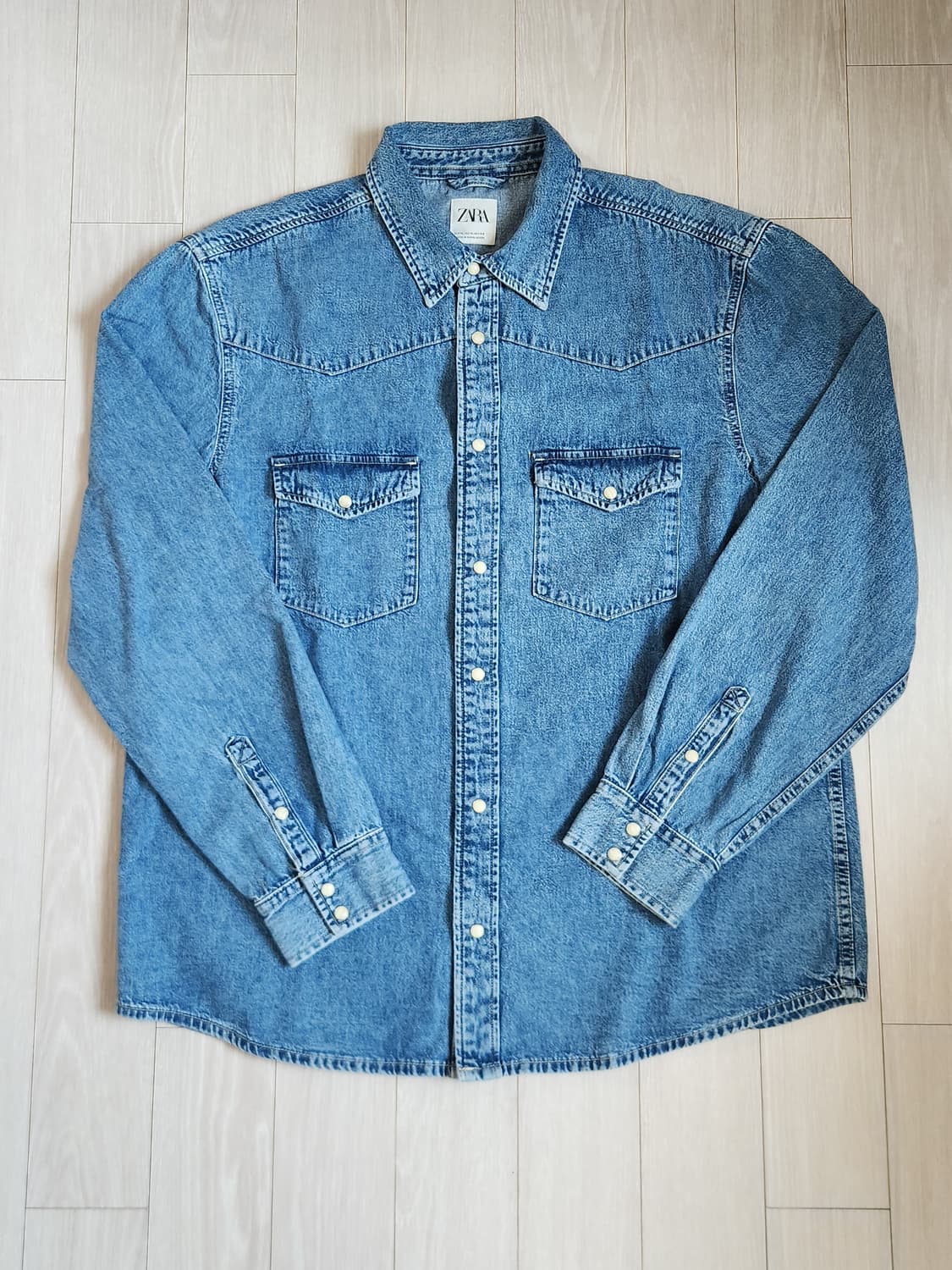 자라 라이트 데님 셔츠 미디움 블루 상품이미지2