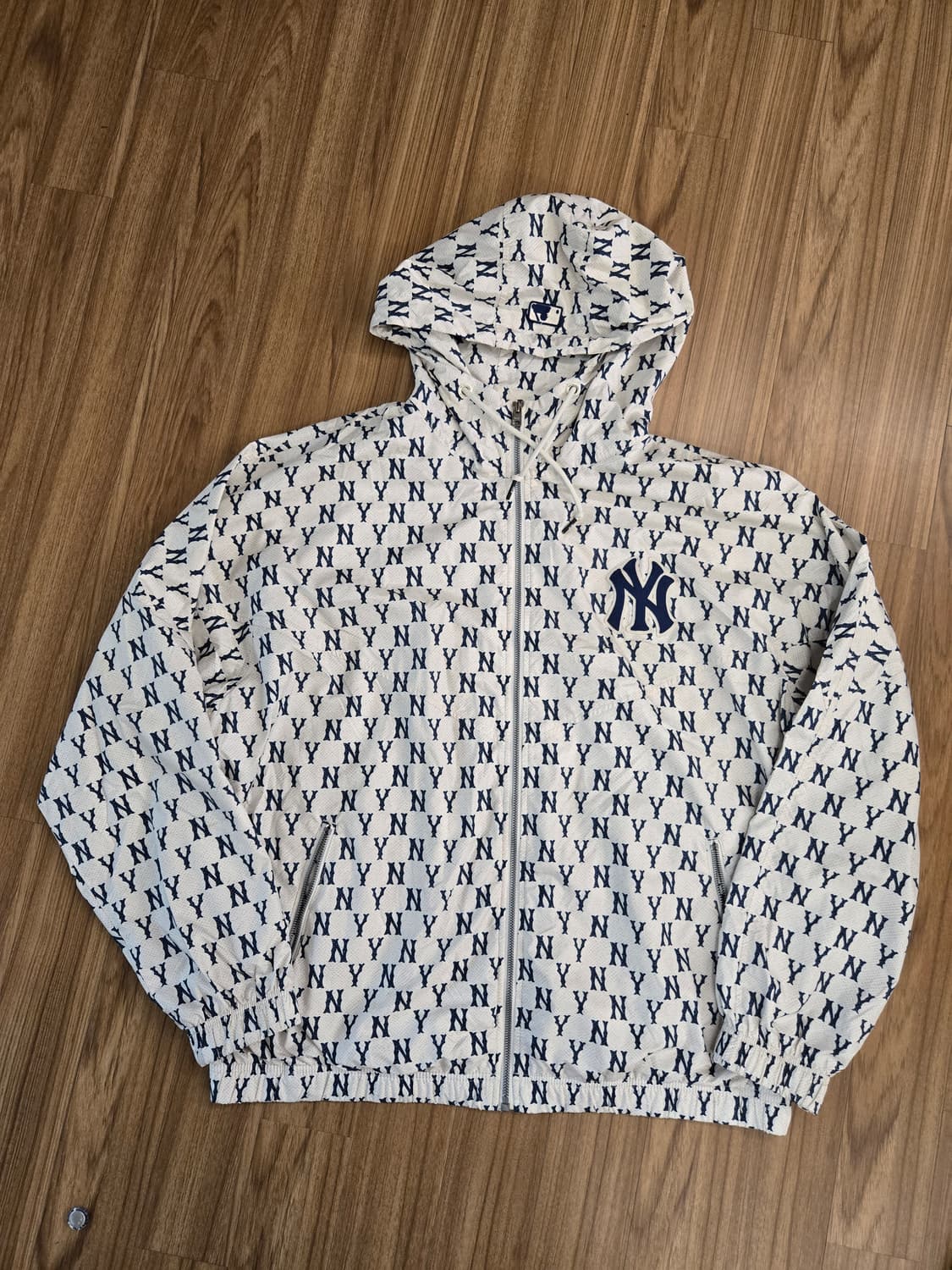 MLB NY 바람막이 점퍼 XL(105) 상품이미지1