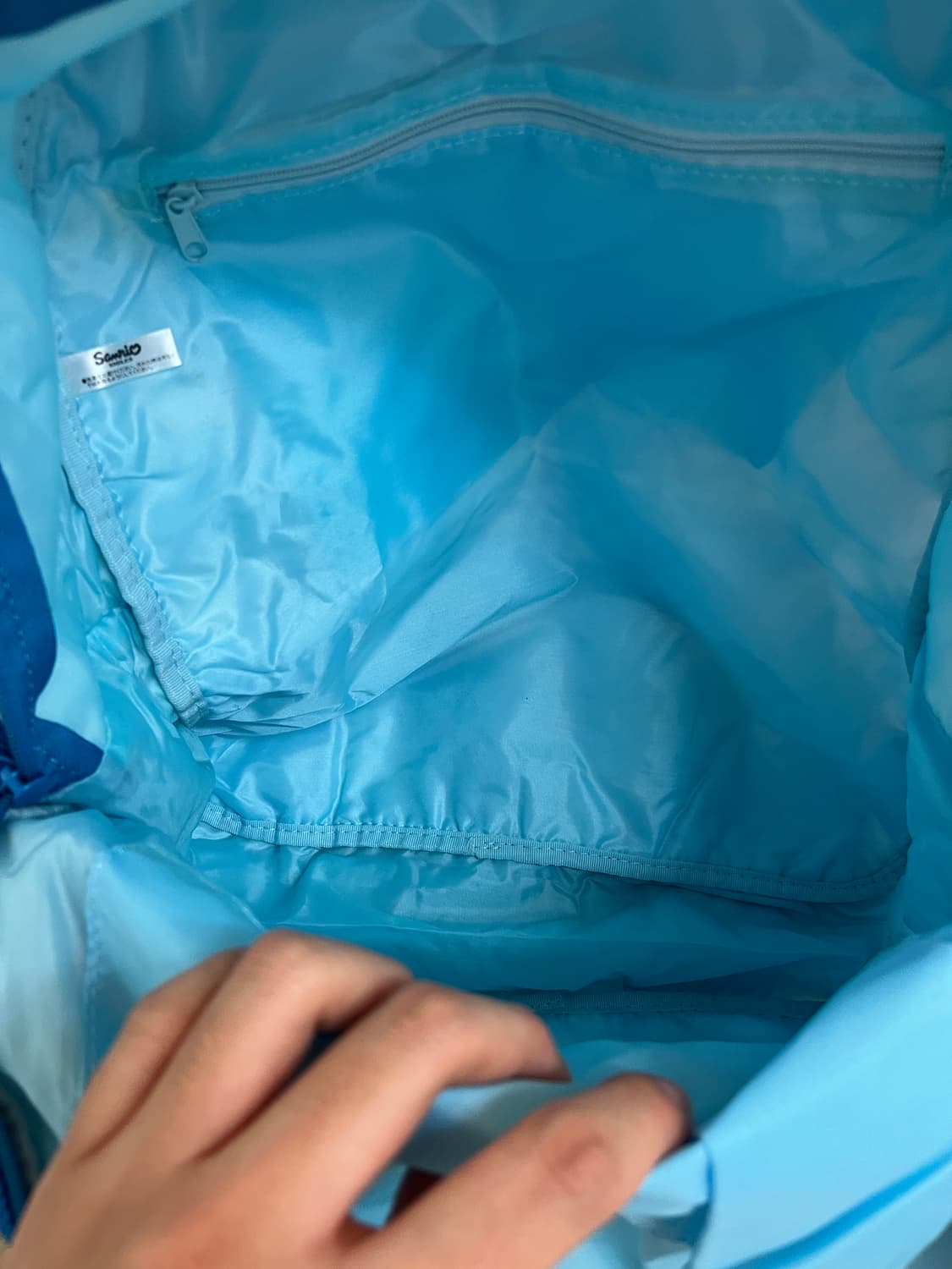 2010 블루 키티 패딩 백팩🍭 상품이미지5