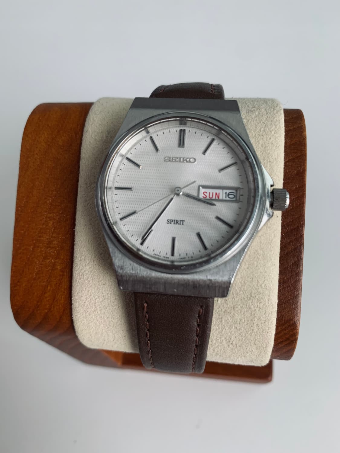 세이코 Seiko 쿼츠 브라운 래더 데이 데이트 상품이미지2