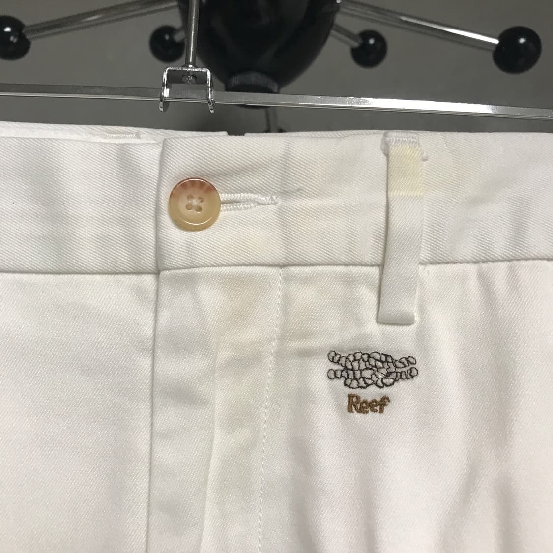 폴로 랄프로렌 멀티 자수 치노 팬츠 화이트 6(W) 상품이미지4