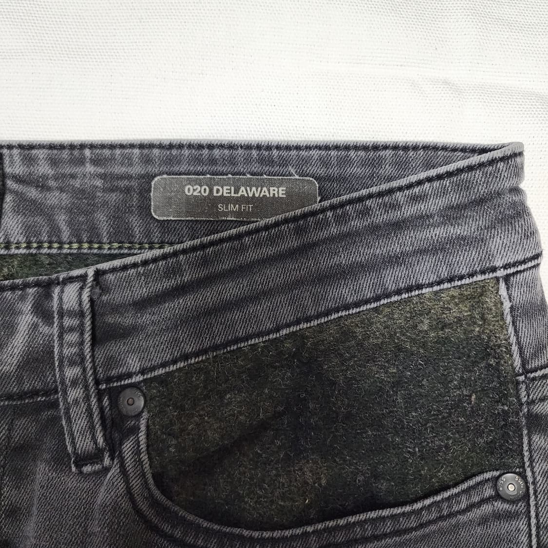 휴고보스 흑청 데님 워싱 팬츠 상품이미지7