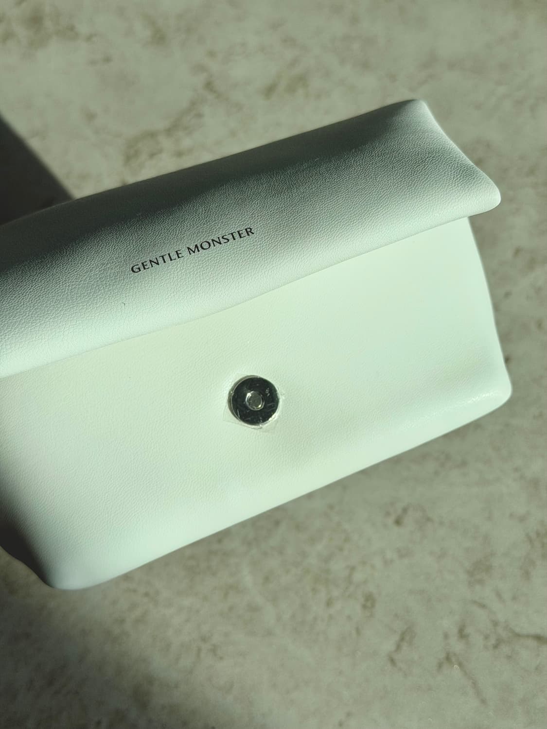 젠틀몬스터 헤이저 KC6 선글라스 판매합니다 상품이미지5