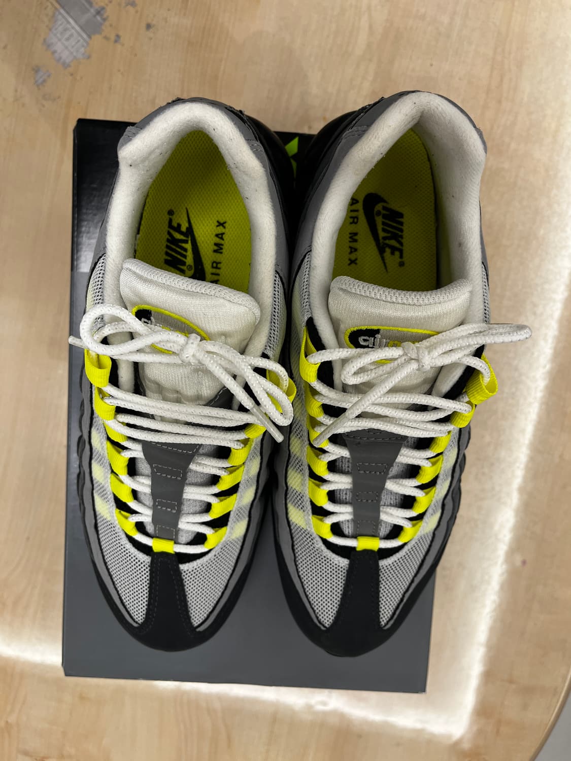 나이키 맥스95 네온 2020 상품이미지4