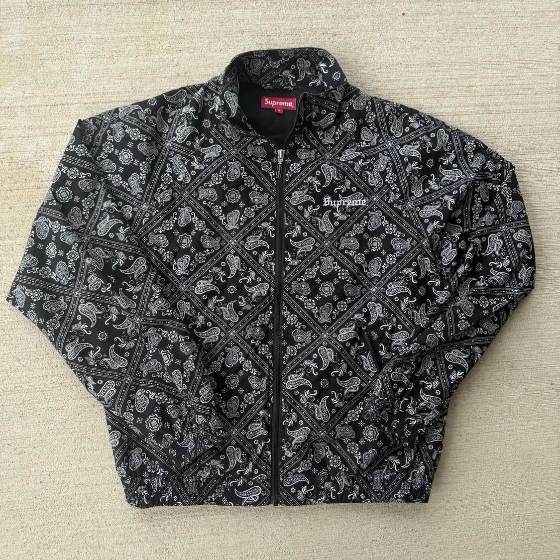 18SS 슈프림 반다나 트랙 자켓 블랙 상품이미지1