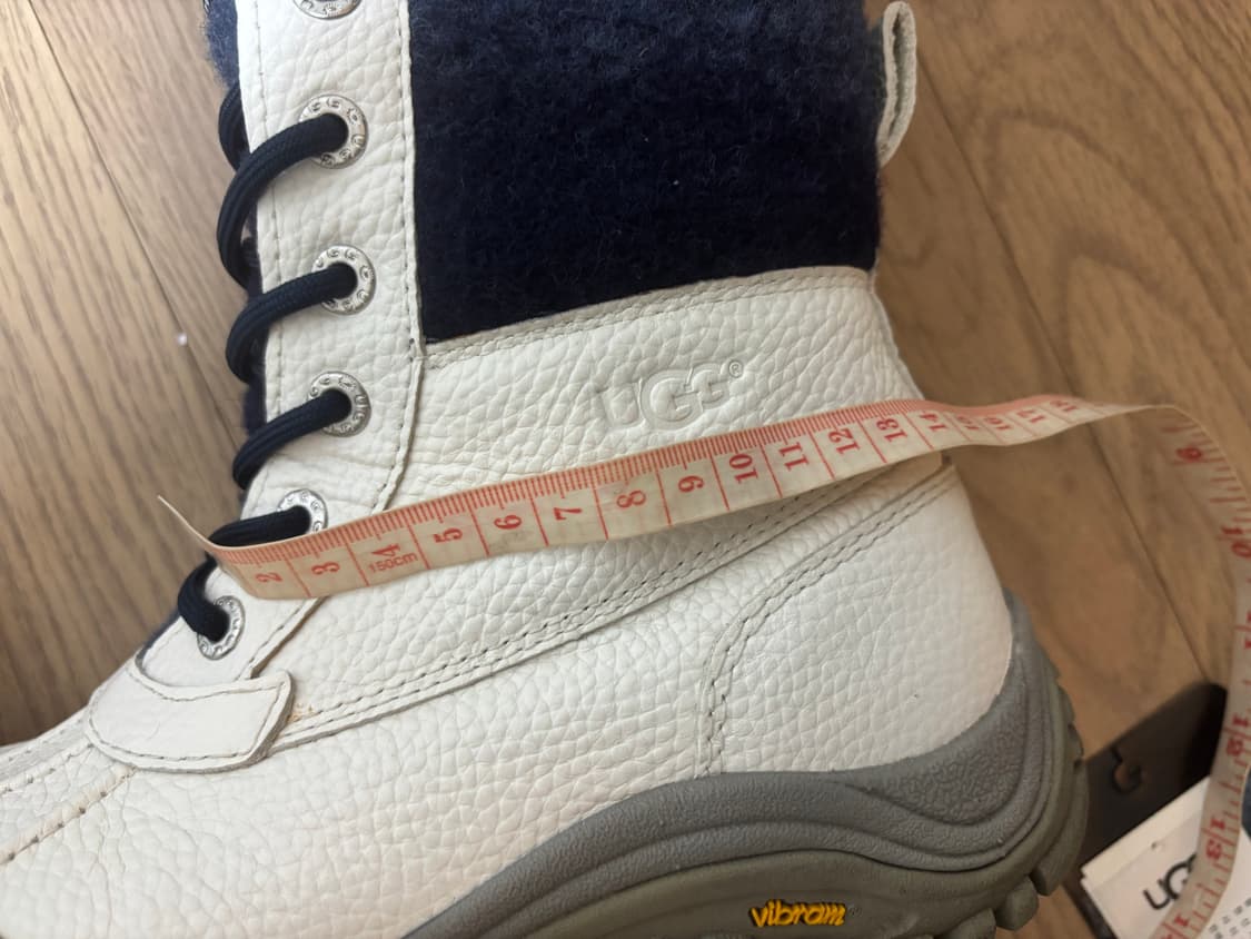 새상품급 어그 아디론닥가죽 방수방한부츠 털부츠남여공용 6사이즈 상품이미지9