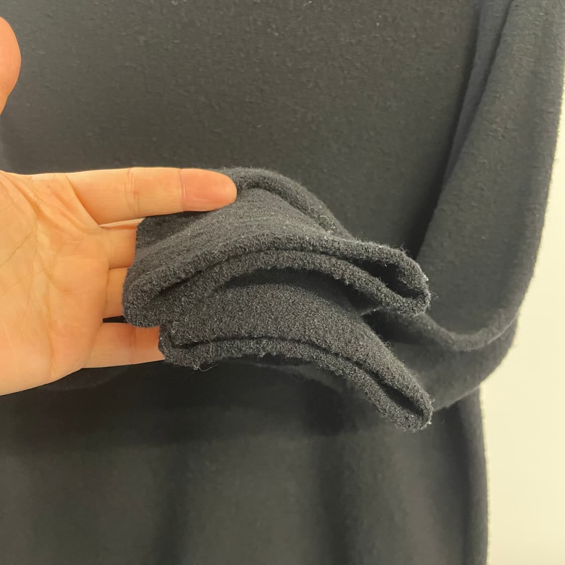 이세이미야케 울 라운드 니트 상품이미지5