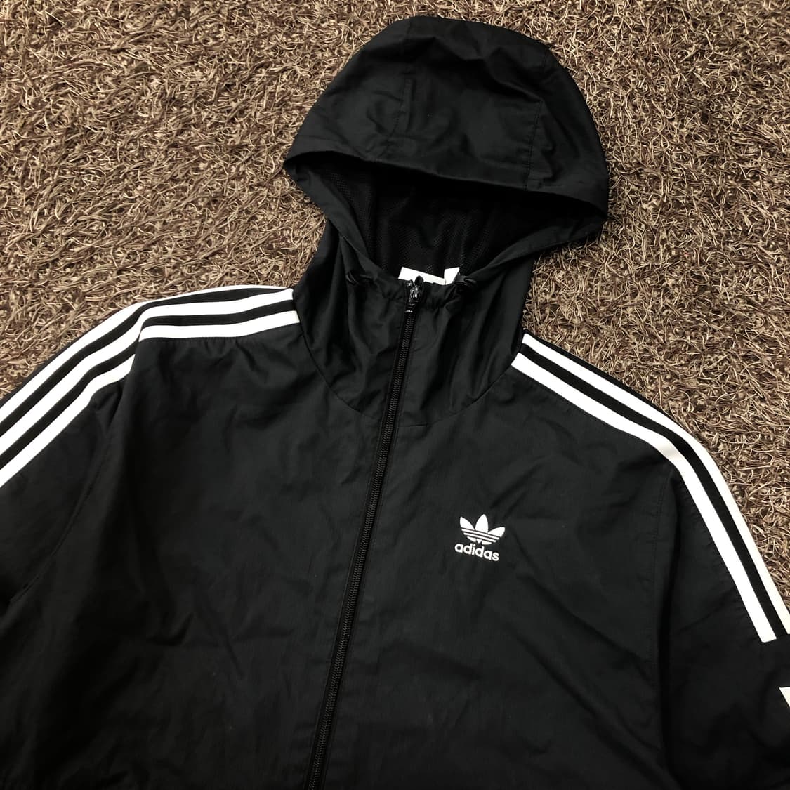 아디다스 신형 후드 바람막이 자켓 상품이미지2