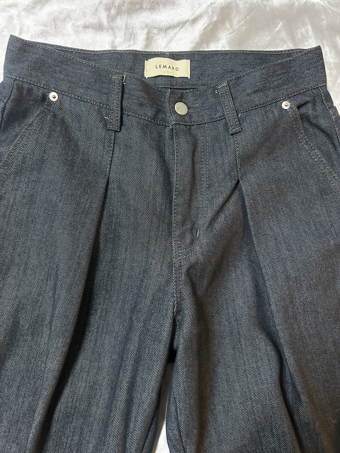 르마드 세미오버 패치 셋업 트러커 자켓 / 데님바지 상품이미지10