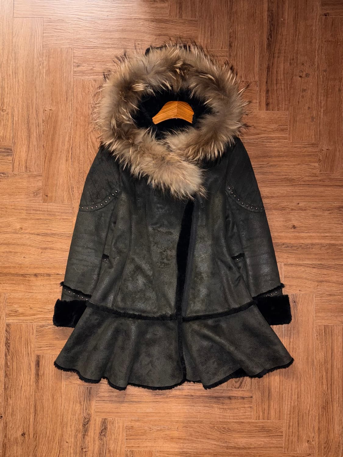 에고이스트 퍼 트리밍 무스탕 상품이미지4