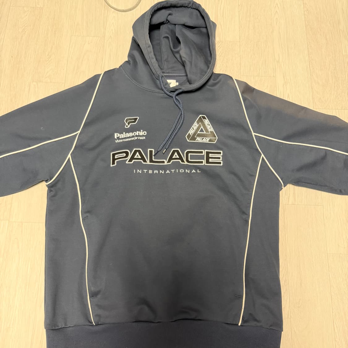 팔라스 후드티 상품이미지2