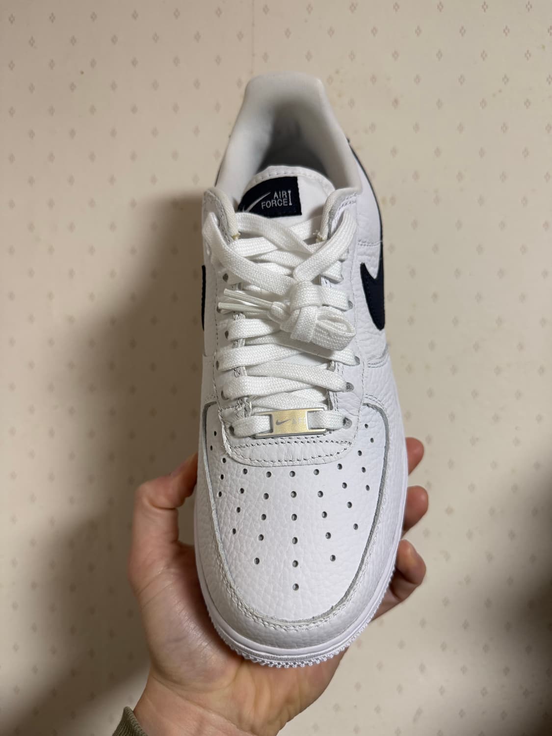 나이키 에어포스 1 '07 크래프트 화이트 & 옵시디언 255 상품이미지2